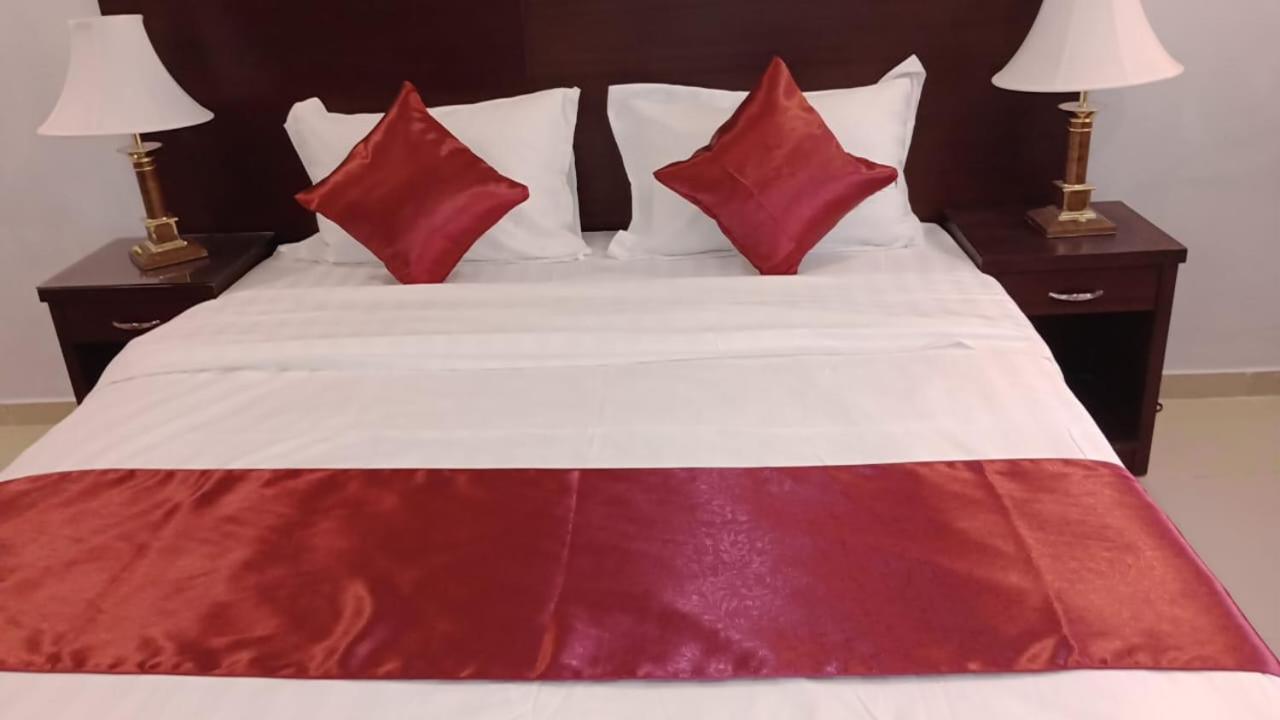 In Taibah Lejlighedshotel Medina Eksteriør billede
