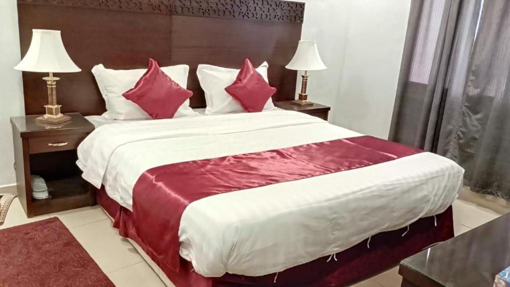 In Taibah Lejlighedshotel Medina Eksteriør billede